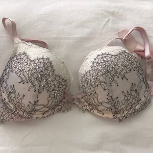 Victoria’s Secret Bra